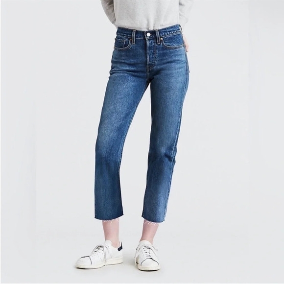 Levi’s Wedgie Straight Leg Crop Jeans Raw Hem Size 24 - Picture 1 of 7